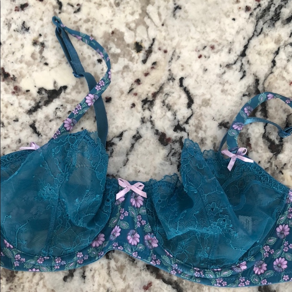 Adore me sheer bra 34C sexy underwire lace